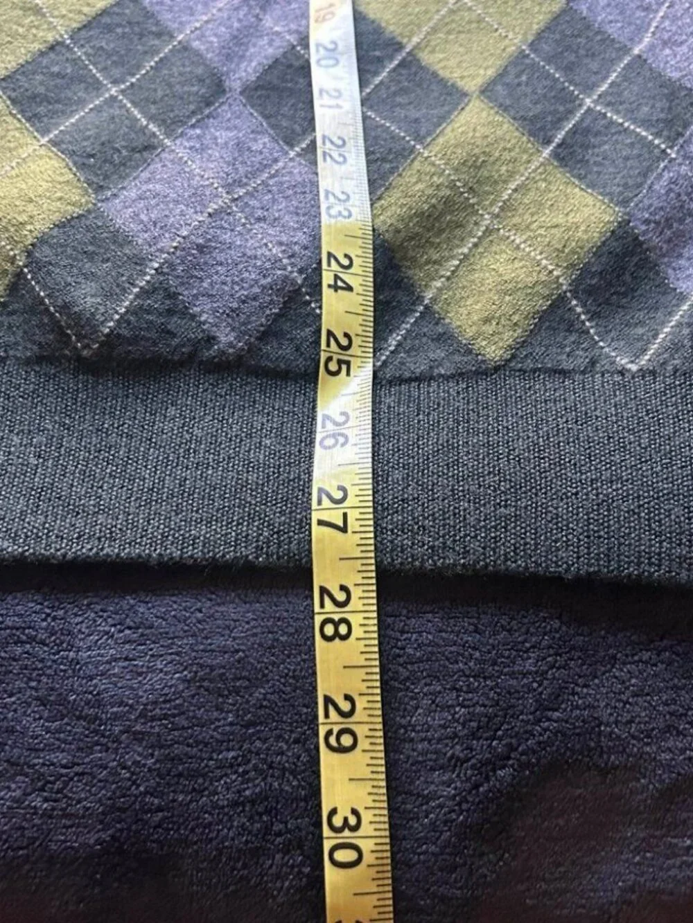Banana Republic Italian Merino Argyle V-Neck Sweater L Green Mens